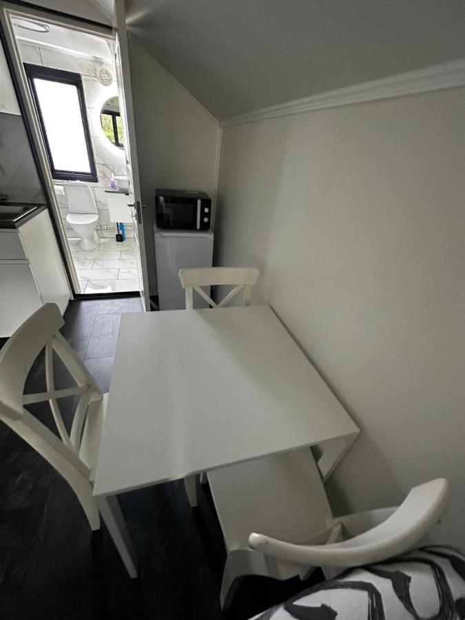 Luxurious Apartment Near Citycenter บูโรส ภายนอก รูปภาพ